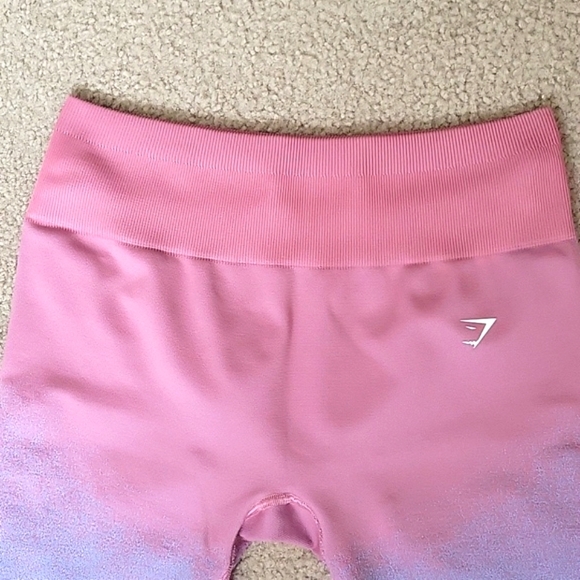 Gymshark Womens Adapt Ombre Seamless Biker Shorts Active Workout Gym - Picture 2 of 5